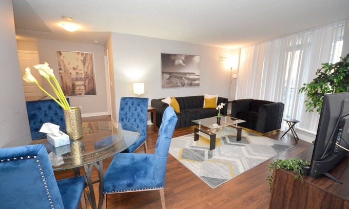 Fairview Apartment | Furnished 3Br suites near Square One Mall