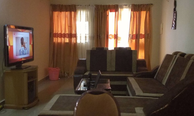 Ouagadougou House | Furnished and air-conditioned villa 200 meters from a main road (avenue des arts)