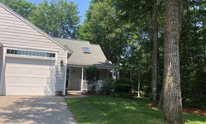 Kennebunk Condo | FURNISHED CONDO - YEAR ROUND RENTAL