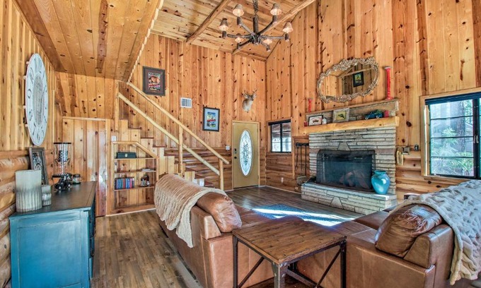 Pinetop House | Furnished Patio and Fire Pit Pinetop Cabin!