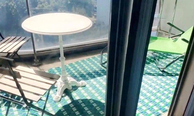 Joinville-le-Pont Apartment | Furnished studio panoramis Eiffel Tower view