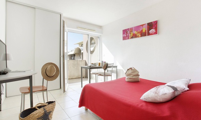 Biot Apartment | Furnished T1 apartment