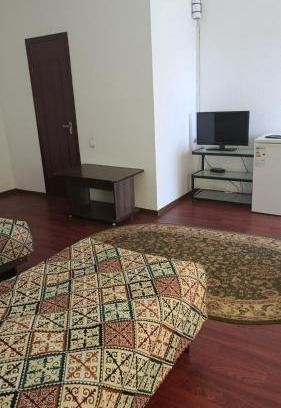 Cholpon-Ata House | Furor