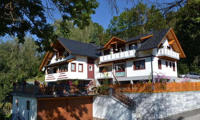 Hermagor-Pressegger See House | Gästehaus Bachmann
