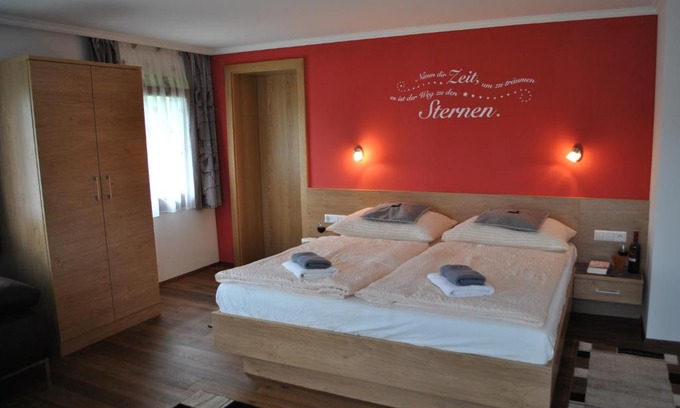Mariapfarr House | Gästehaus Eßl