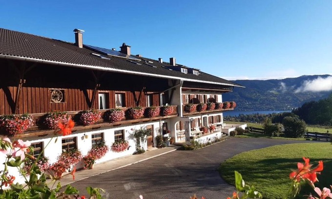 Bad Wiessee House | Gästehaus Kleinbuch