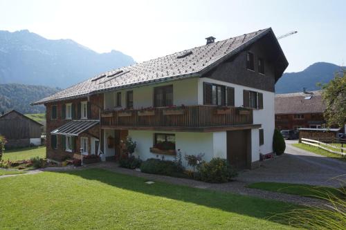 Bizau Apartment | Gästehaus Metzler