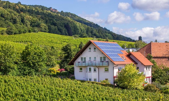 Weyher House | Gästehaus Moni Jäger