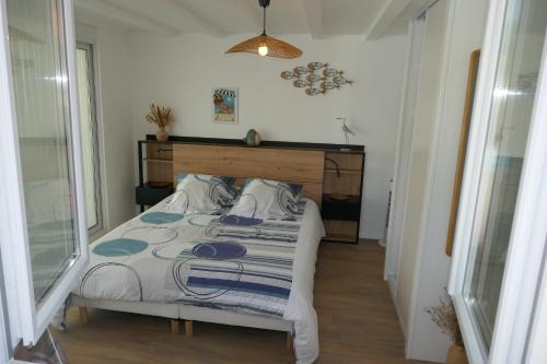 Saint-Georges-de-Didonne House | Gîte 2 pers en studio indépendant chez l'habitant pour nuitée au calme et proche de la plage