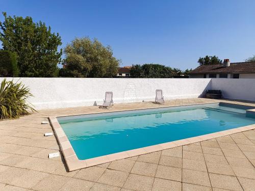Saint-Michel-en-l'Herm House | Gîte cosy avec piscine près des plages et du Marais Poitevin - FR-1-426-553