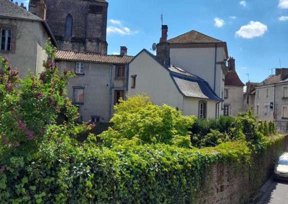 Magnac-Laval House | Gîte Déco
