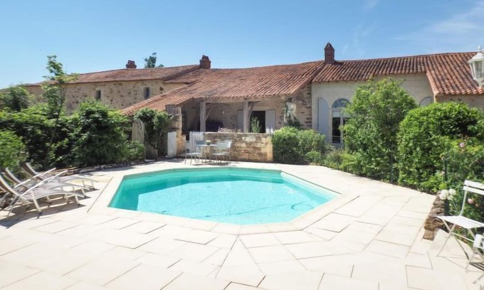 Saint-Laurent-de-la-Salle House | Gîte de l'Orangerie by Interhome