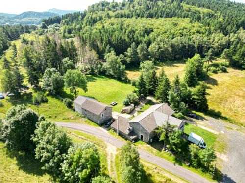 Yssingeaux House | Gîte la Pervenchère