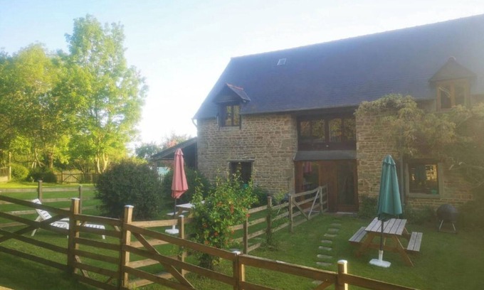 Roz-sur-Couesnon Cottage | Gîte Le Noyer 4 people Mont Saint Michel