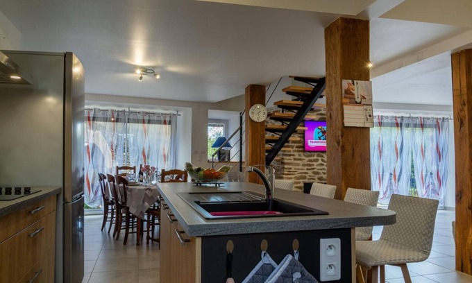 Les Hermaux House | Gîte Le Pradillou - LES HERMAUX