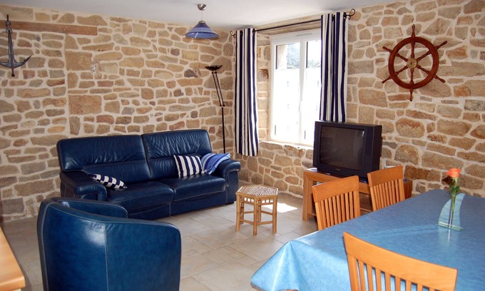 Erdeven Apartment | Gîte Ty Glaz, ocean view at 400m - Erdeven plage - 3 bedrooms for 6 pers