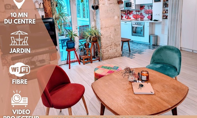 Combat Apartment | ღ LE JARDIN PARISIEN - quiet with terrace wifi, video projector