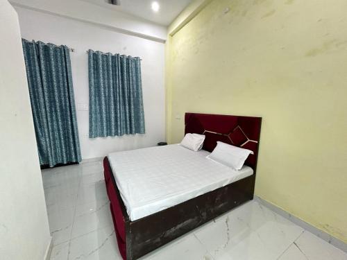 Kanpur Dehat District Hotel | g one Hotel