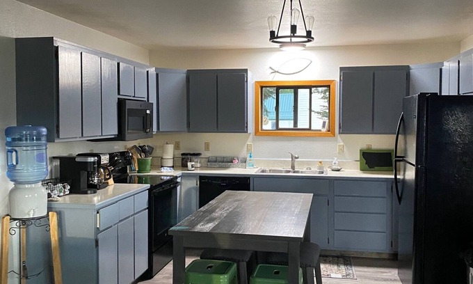 Craig House | G&V Rental - Perfect Fly Fishing Getaway in the heart of Craig Montana