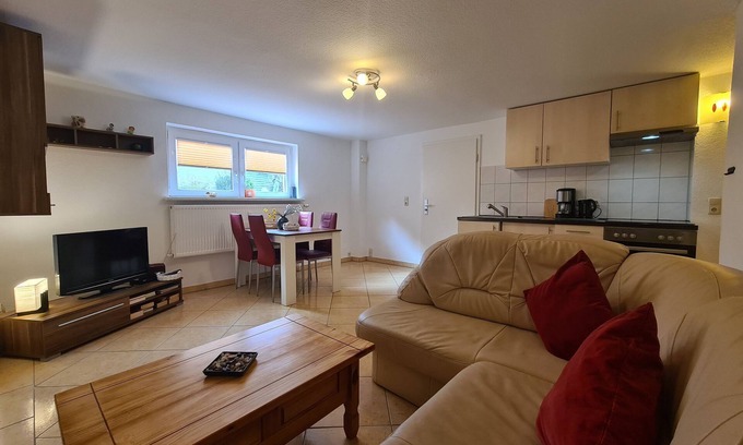 Alt Gaarz Apartment | G2(3) Seestern 2-room-FeWo (50m², 2 pers.) right-souterrain - G2: FeWos and