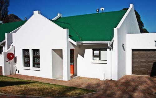 Clarens Apartment | Gable Cottages 3