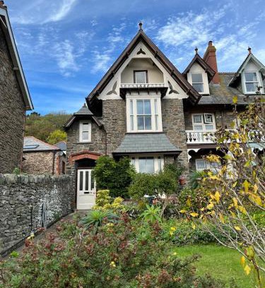Lynton House | Gable Lodge Guest House