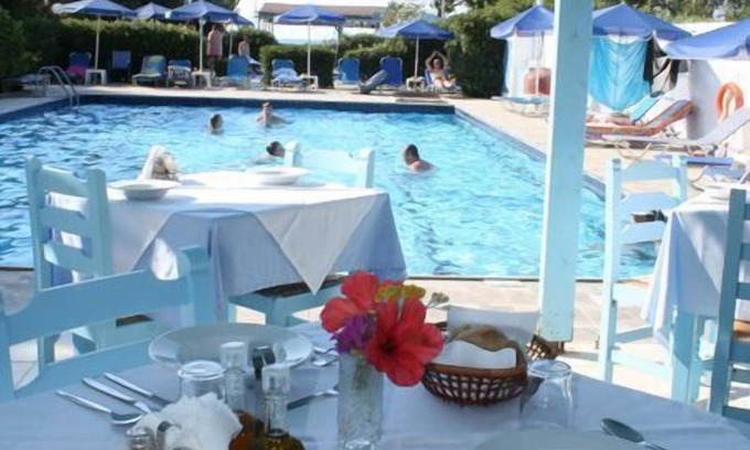 Platanes Apartment | Galeana Beach Hotel
