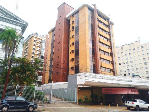 Auxiliadora House | Galeria Time Tower by LikeHome