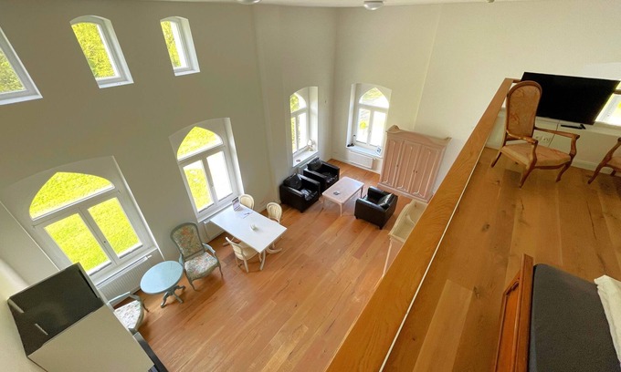 Hohendorf Apartment | Galery-apartment Deluxe 13 - Schloss Hohendorf