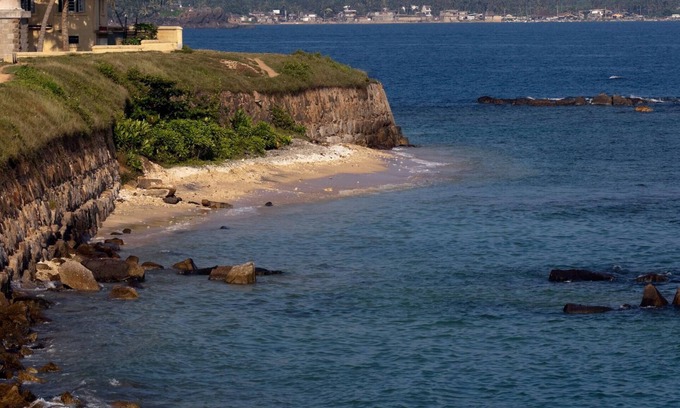 Galle Villa | Galle Large Serviced Villa Near Beaches & Fort