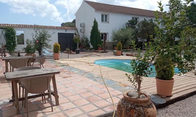 Ciudad Jardin Apartment | Galwey, tourist appartments with WIFI