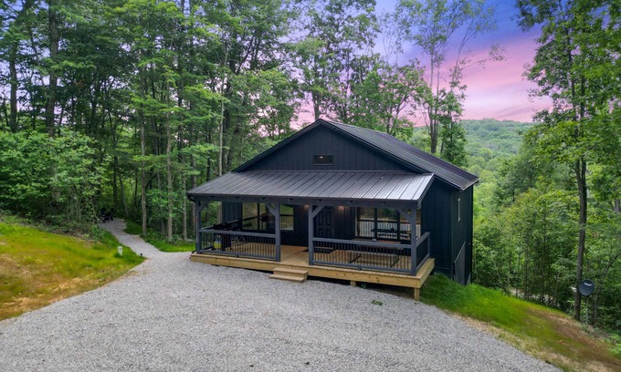 McArthur Cabin | Game Haven | Hocking Hills