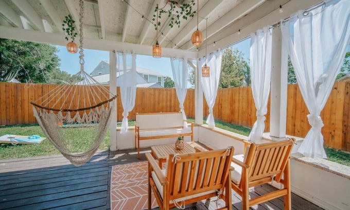 Northlakes Apartment | Game Room & Yard Cozy, Family-Friendly Stay
