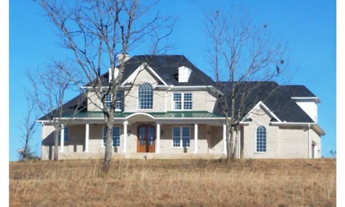 Central House | Game weekend getaway