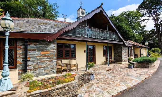 Trentishoe Cottage | Gamekeeper's Heddon Valley - pet friendly, peaceful and close to SW coast path