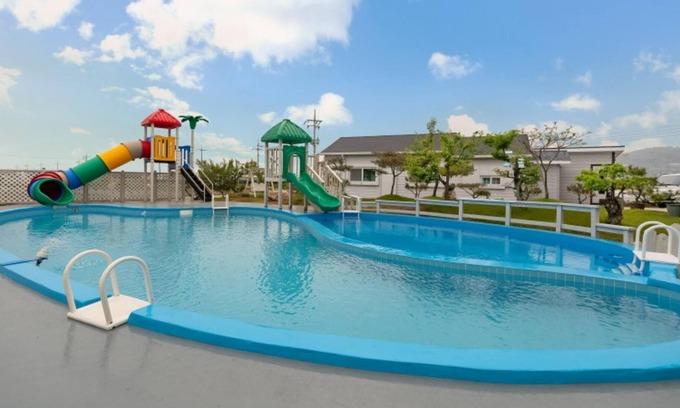 Ganghwa House | Ganghwado Hanabi Pension