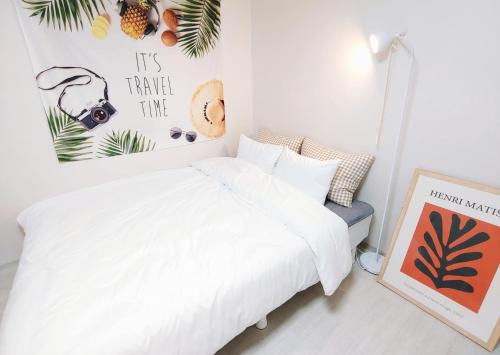 Dogok-dong Apartment | Gangnam, near subway, full option, 2 bedrooms, 2 Queen,Up to 4 people