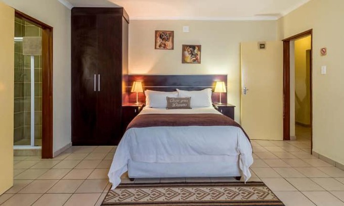 Hazyview House | Gannet Place Guest House