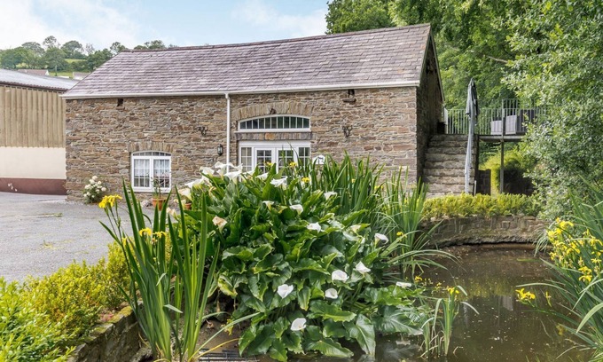 Llandysul Cottage | Garden Apartment