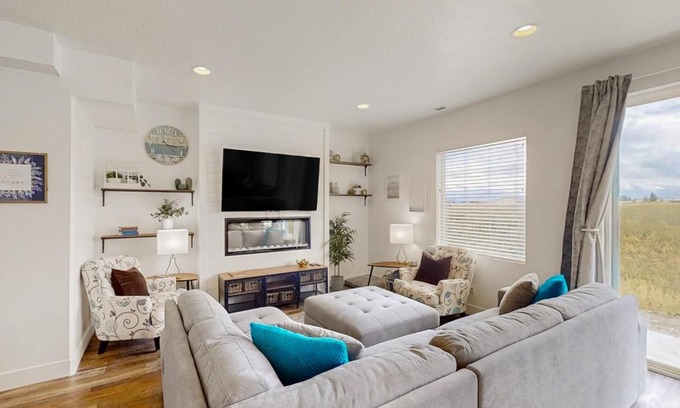 Garden City House | Garden City Glee