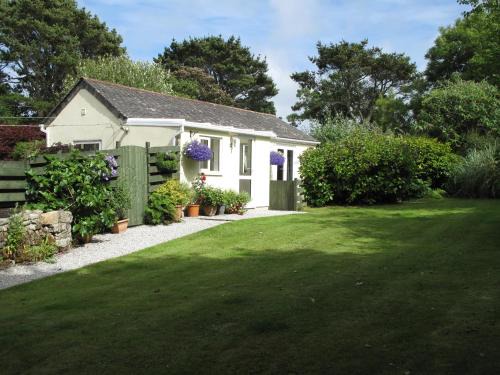 Penzance House | Garden Cottage