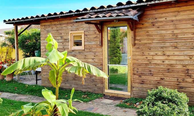 Casselardit House | Garden hut