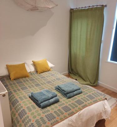 St Dogmaels Apartment | Garden Room
