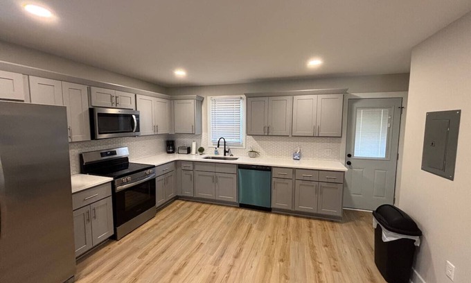 Southwest Raleigh House | Garner's Retreat | 2Bd/2Ba & Pet Friendly