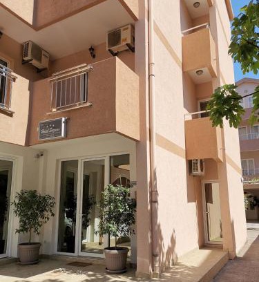Velji Vinogradi Apartment | Garni Hotel S Coast