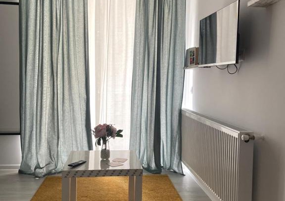 Sector 3 Apartment | Garsonieră în complex rezidențial