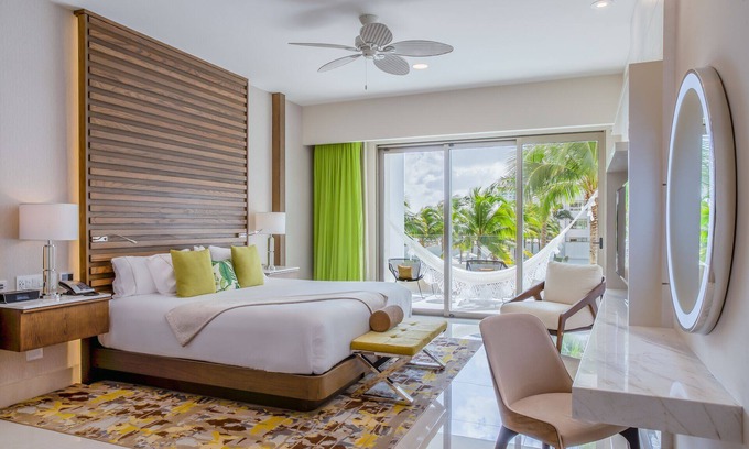 Playa Mujeres Resort | Garza Blanca Cancun