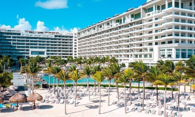 Downtown Cancun Resort | Garza Blanca Resort and Spa 2 Bedroom Oceanfront! Christmas week 12/23-12/30