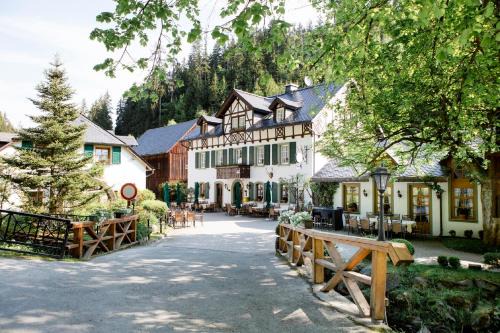 Helmbrechts Hotel | Gasthof Bischofsmühle
