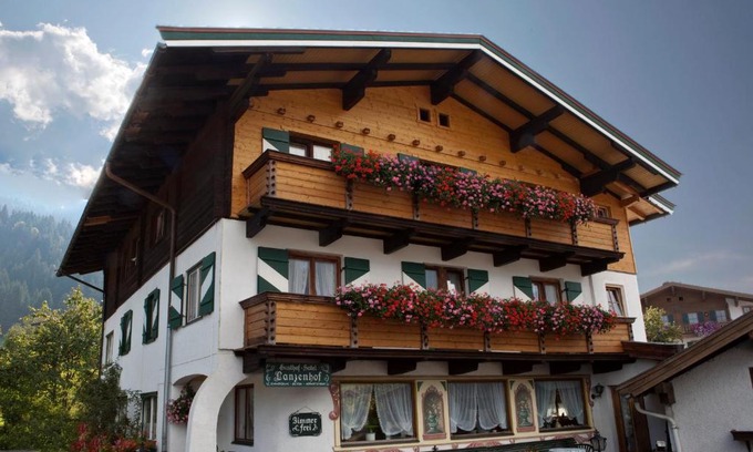 Going am Wilden Kaiser House | Gasthof Pension Lanzenhof